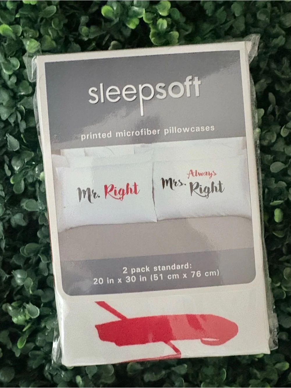 Mr. Right / Mrs. Always Right Printed Microfiber Pillowcases - White/Red